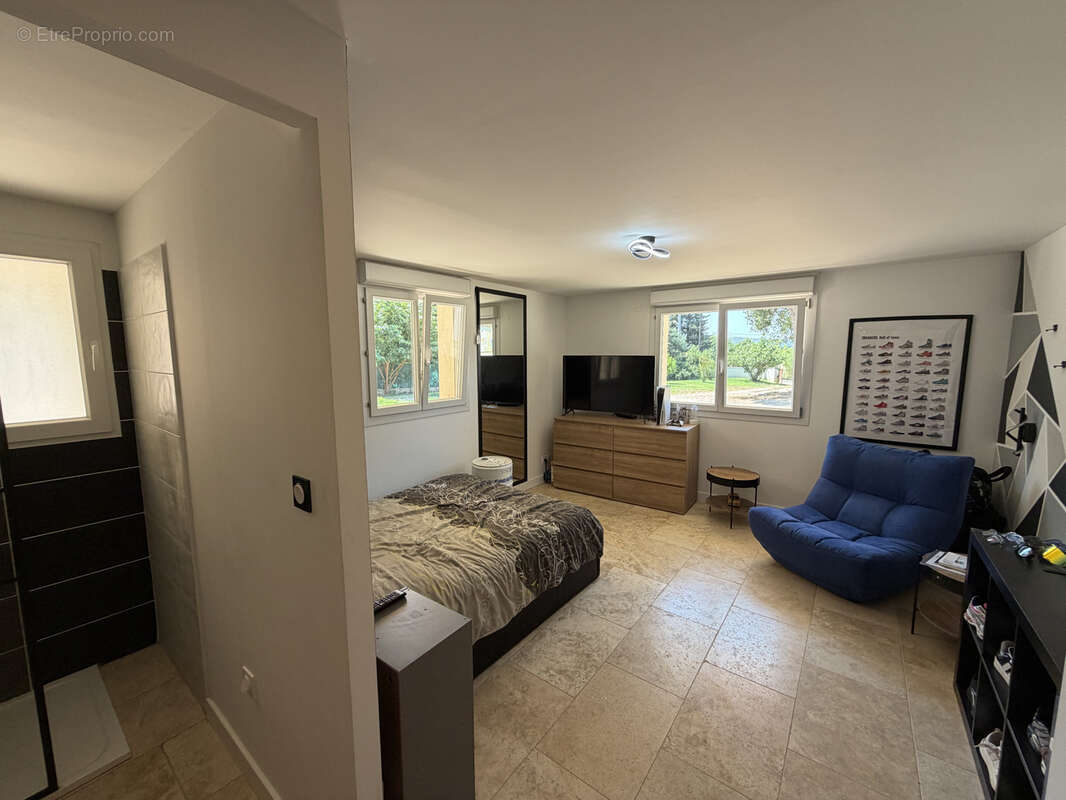 Propriété 240m2 habitables sur 3200m2 de terrain arboré 2 km centre St QUENTIN - photo 19
