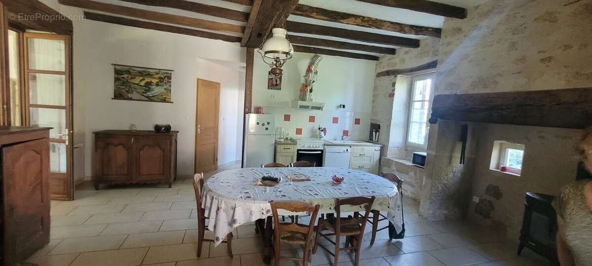 Appartement à SAINT-ROBERT