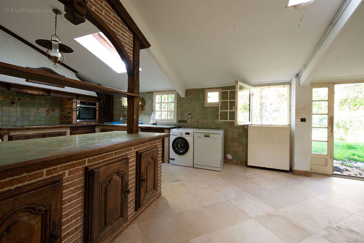 Maison à FARGUES-SAINT-HILAIRE