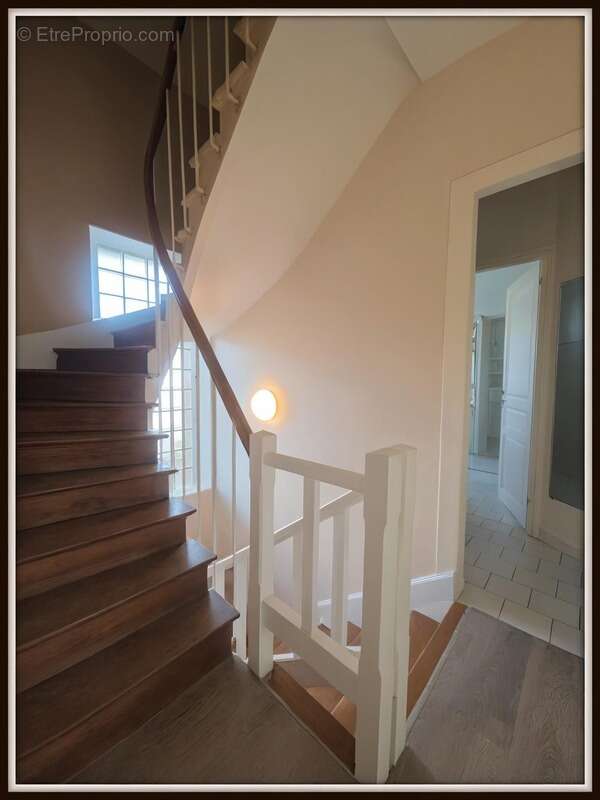 Maison à VARENNES-CHANGY