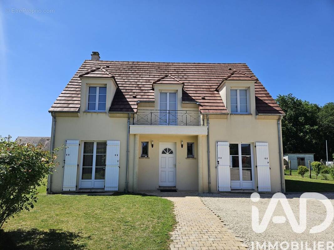 Photo 1 - Maison à VERT-EN-DROUAIS