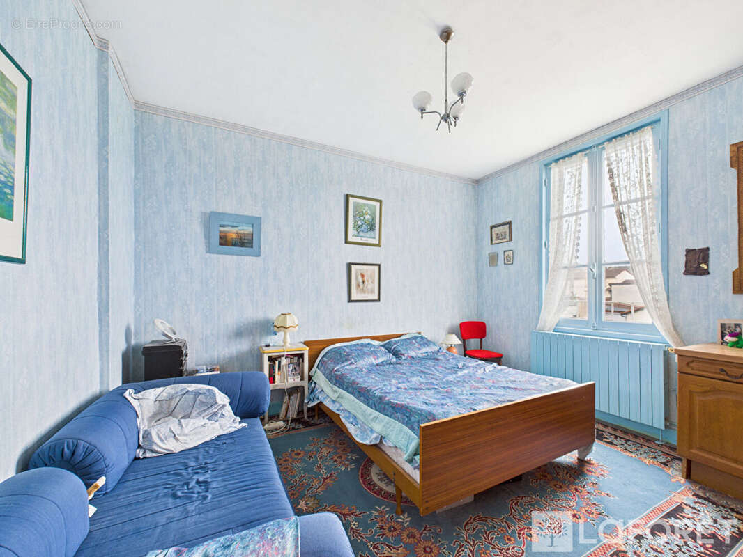 Maison à CLERMONT-FERRAND