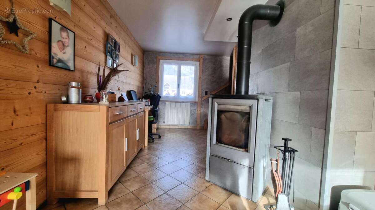 Maison à DOUSSARD