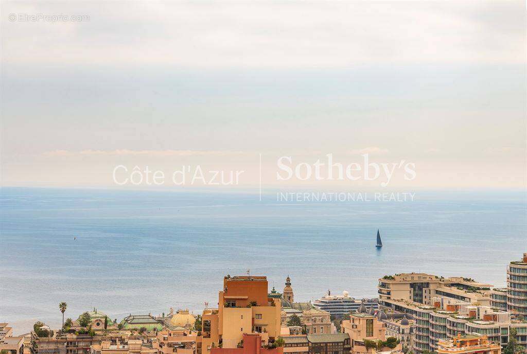 Appartement à BEAUSOLEIL