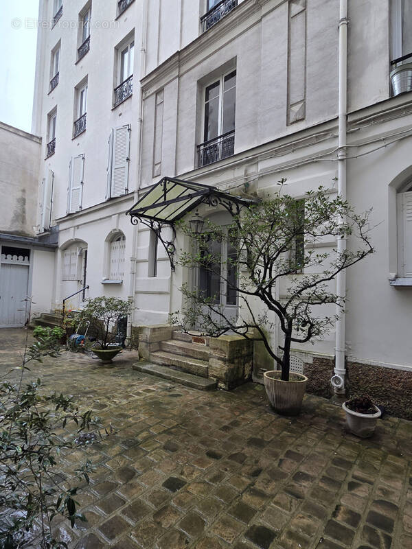 Appartement à PARIS-5E