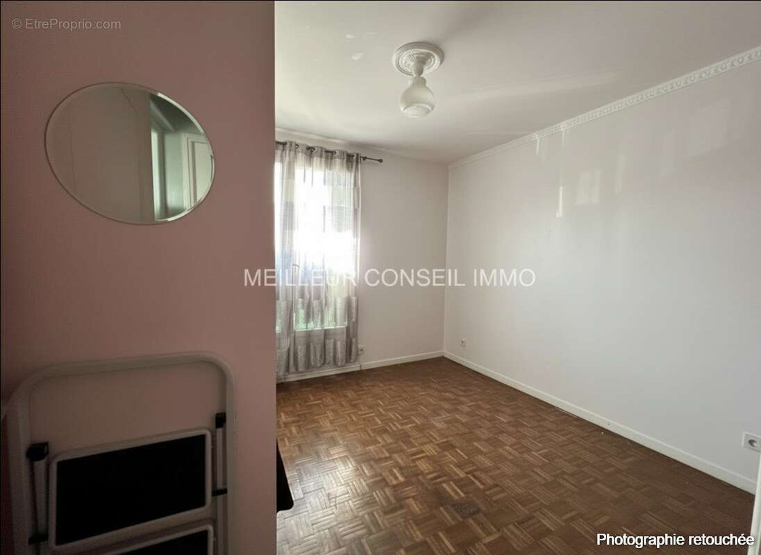 Appartement à LE BLANC-MESNIL