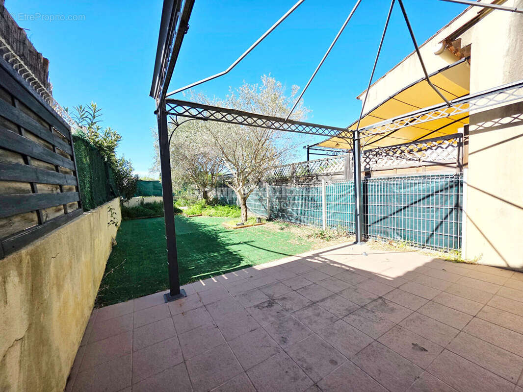À vendre Maison 3 pièces à Saint Chamas - Rare sur le marché ! - photo 17