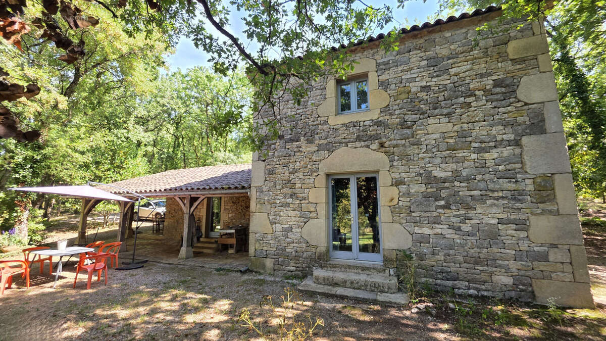 "Havre de paix" Maison avec piscine sur 3 hectares - photo 2