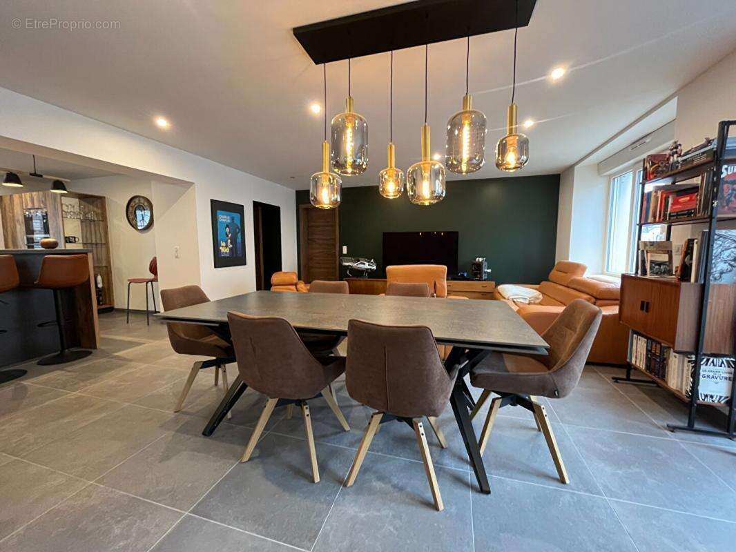 Appartement à MAICHE