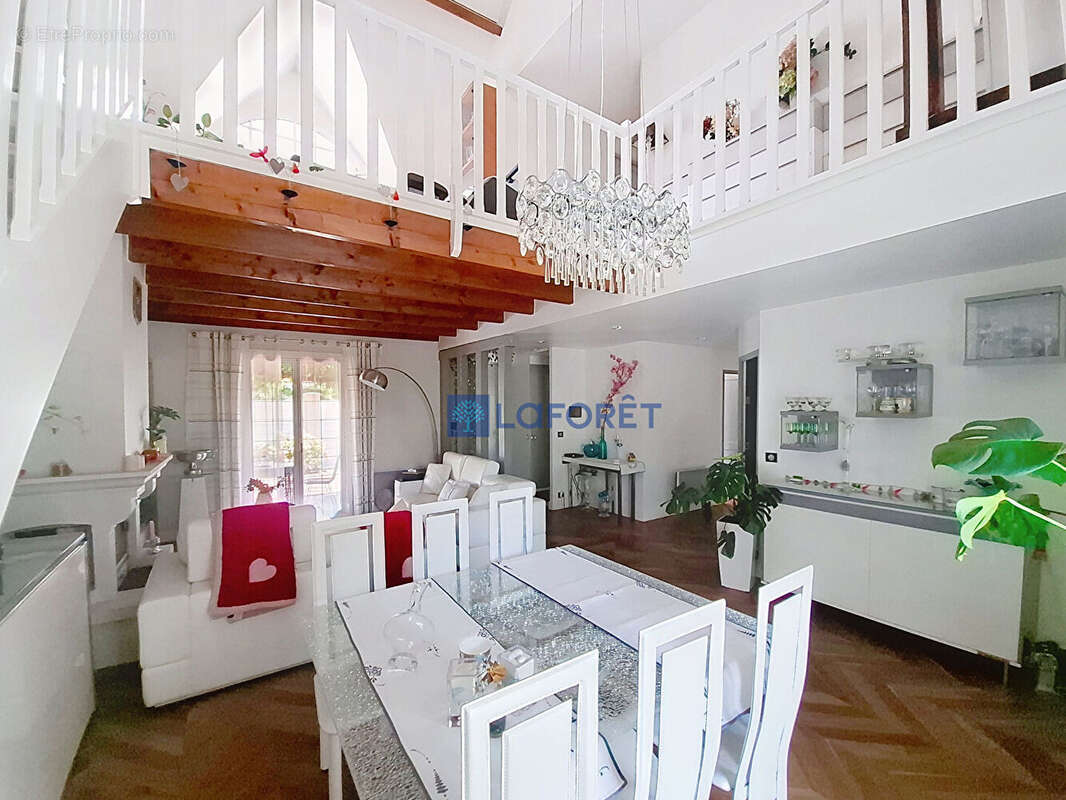Maison Serris 7 pièce(s) 152 m2 - photo 6