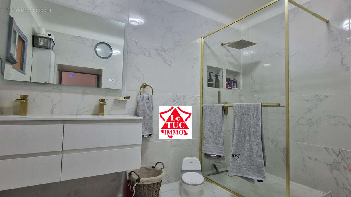 Maison à BOURG-SAINT-ANDEOL