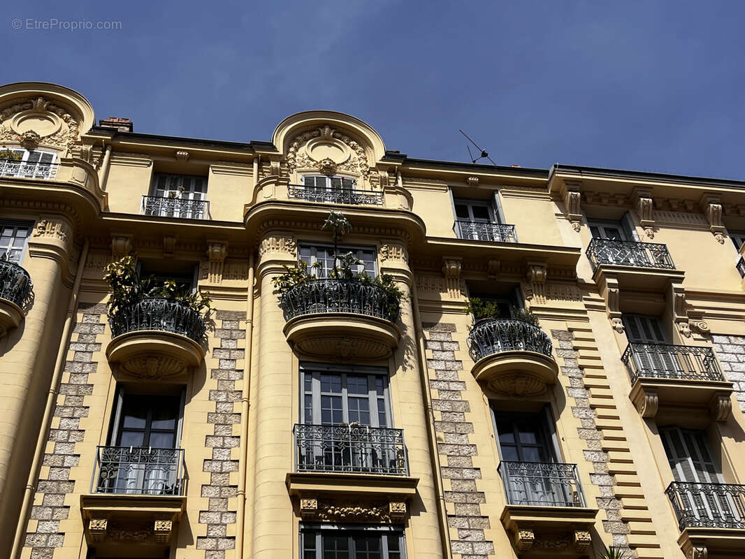 Appartement à NICE