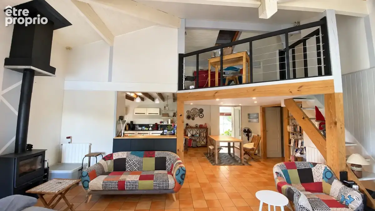 Poyartin Maison 5 pièces de 152 m2, terrain 3724 m² , piscine 6 par 3 - photo 6