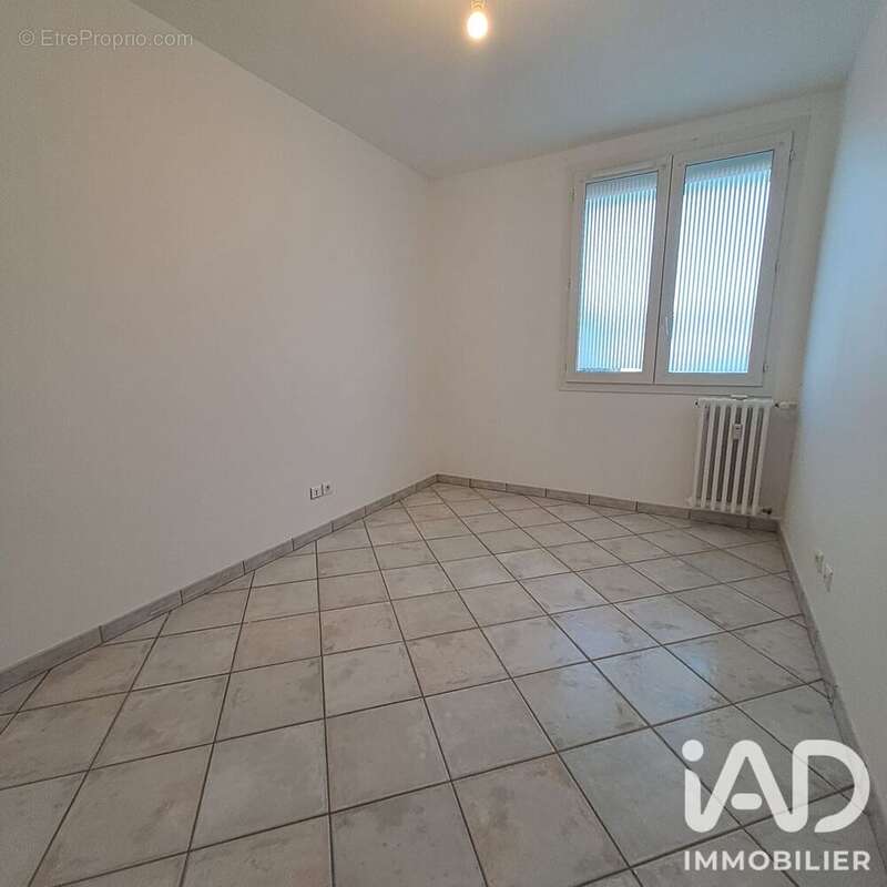 Appartement 78 m² à Annonay  - photo 9