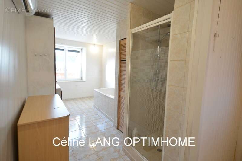 Maison à FRANCHEVAL