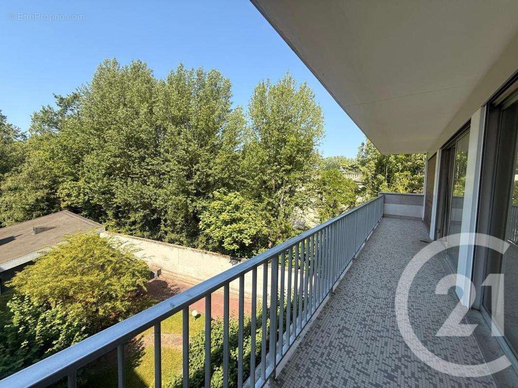 Appartement 115 m² à Fontenay-Sous-Bois  - photo 6