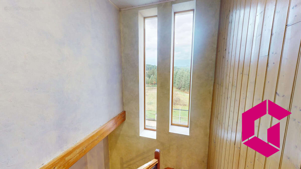 Maison à SAINT-DIDIER-EN-VELAY