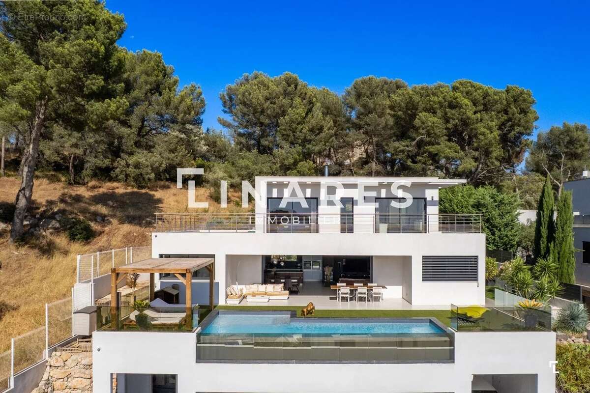 Maison à MARSEILLE-11E