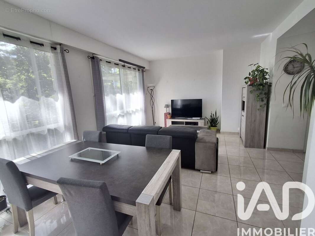 Photo 5 - Appartement à SAINT-GRATIEN