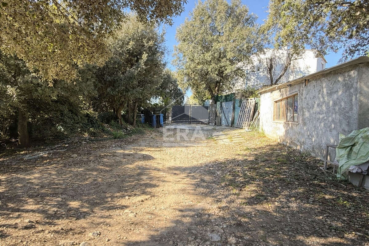 Maison à LE CANNET