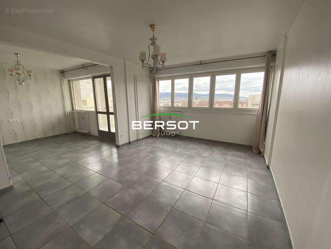 Appartement à VESOUL