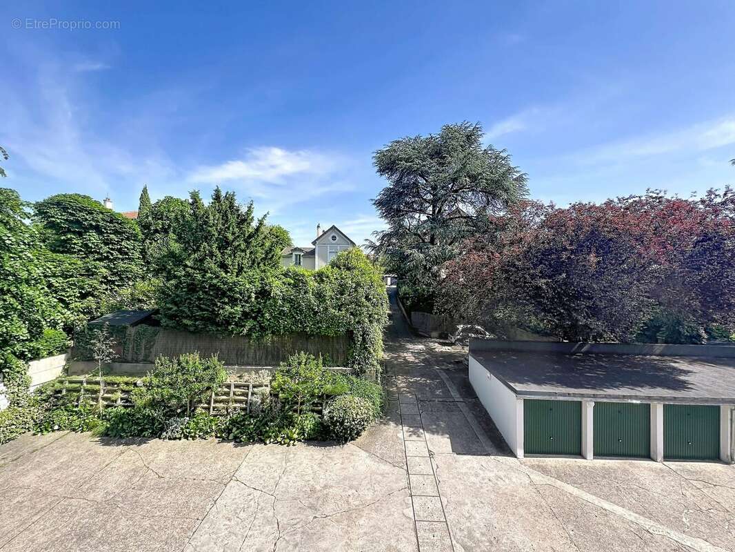 Appartement à GARCHES