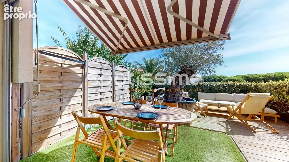 Cap d'Agde, Mont Saint Martin  T2 rénové avec superbe terrasse, piscine et parking - photo 15