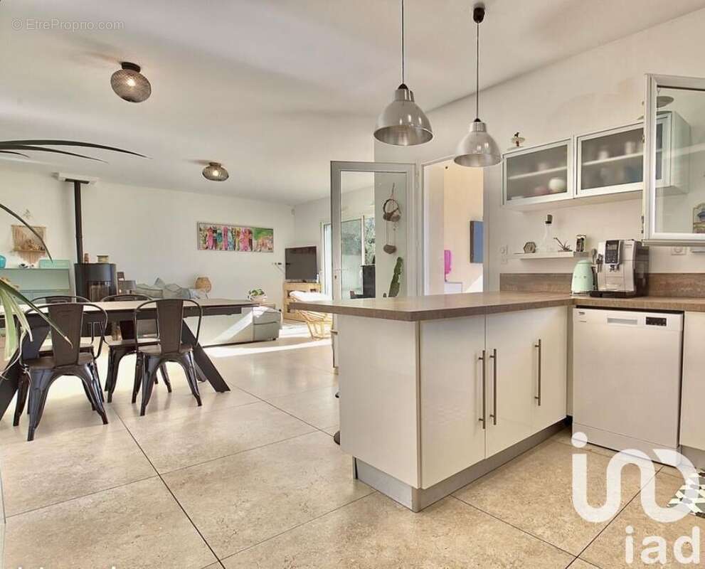 Photo 4 - Maison à CEYRESTE