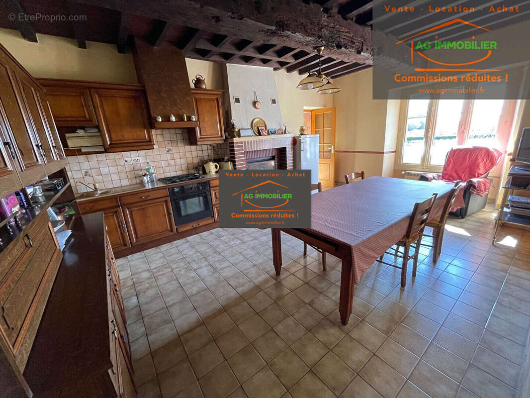 Maison à SAINT-GILLES