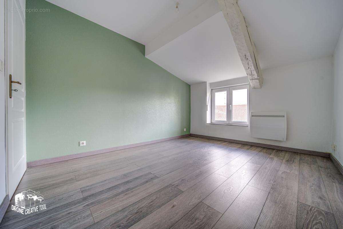 Appartement à VILLERS-LA-MONTAGNE