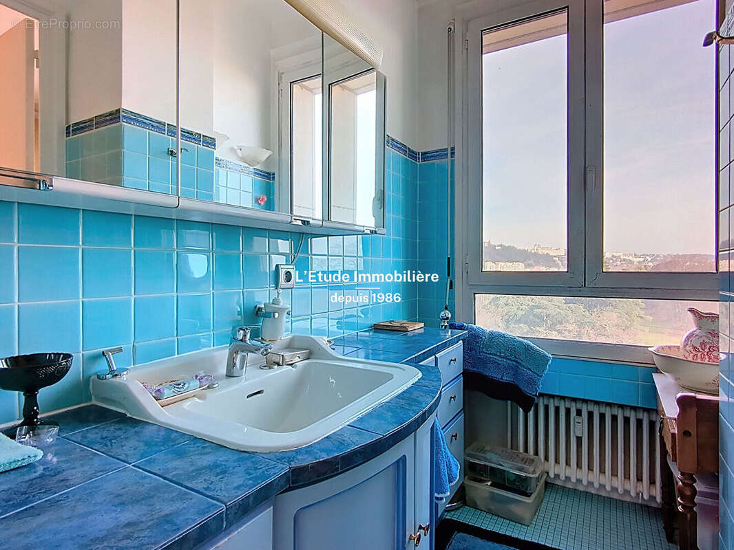 Appartement à LYON-6E