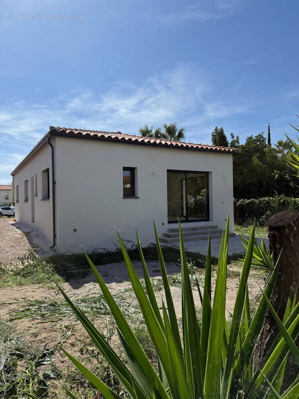 Photo 1 - Maison à PIA