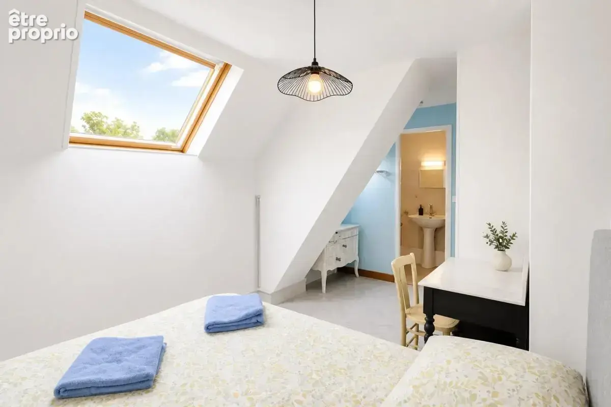 Le Châtelet - Propriété de caractère avec gîte indépendant 294m2 - photo 13