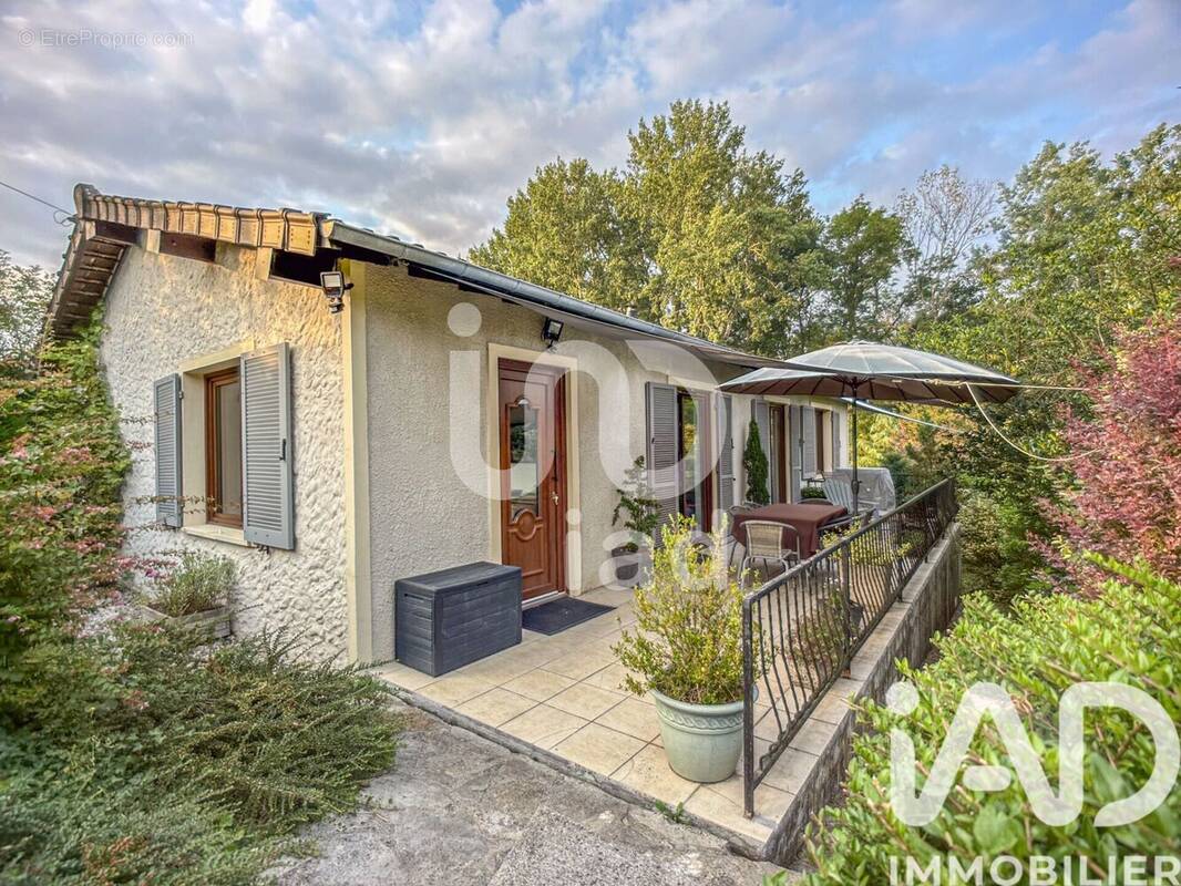 Photo 1 - Maison à COULOMMIERS