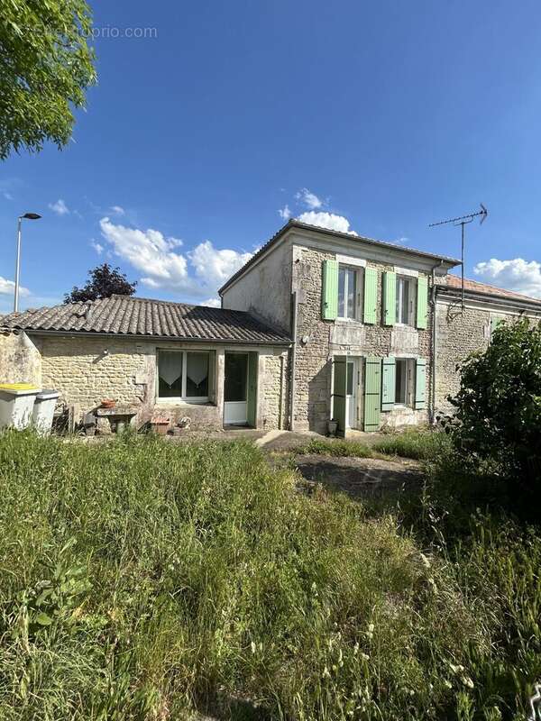 Maison à MURON