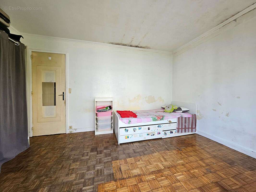 Appartement à AUBERVILLIERS