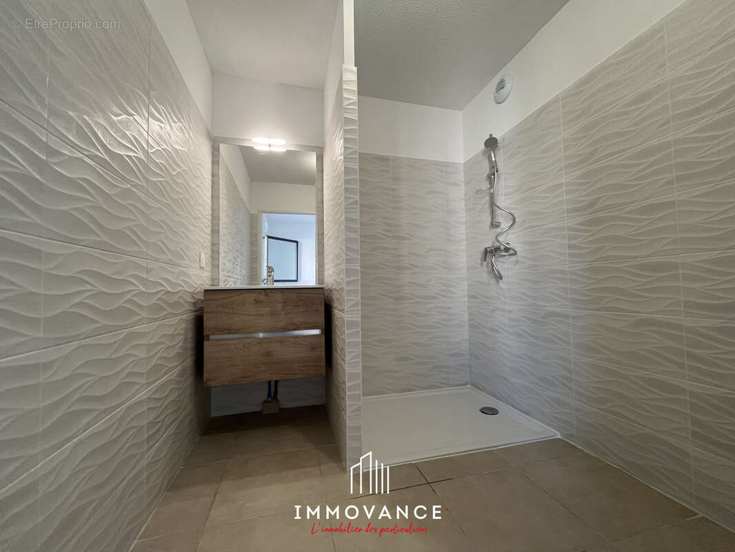 Appartement à CASTELNAU-LE-LEZ