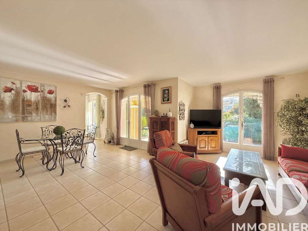 Photo 7 - Maison à SIX-FOURS-LES-PLAGES