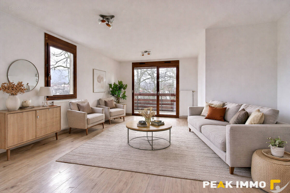 Appartement à QUINTAL