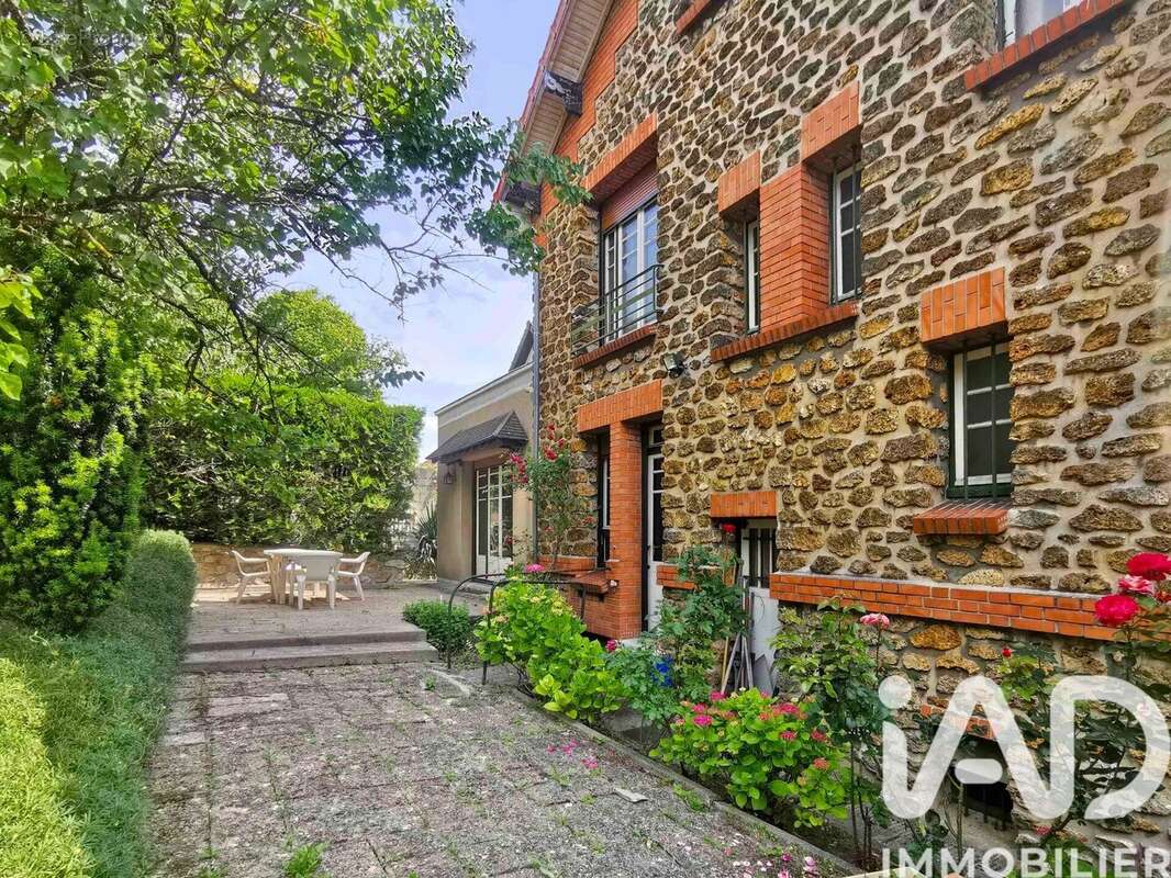 Photo 6 - Maison à MONTREUIL