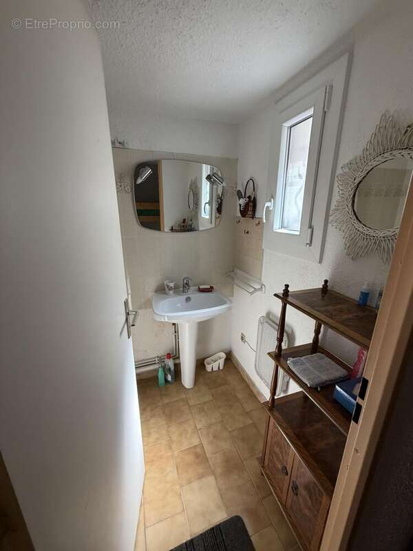 Appartement 35 m² à Saintes-Maries-De-La-Mer  - photo 4