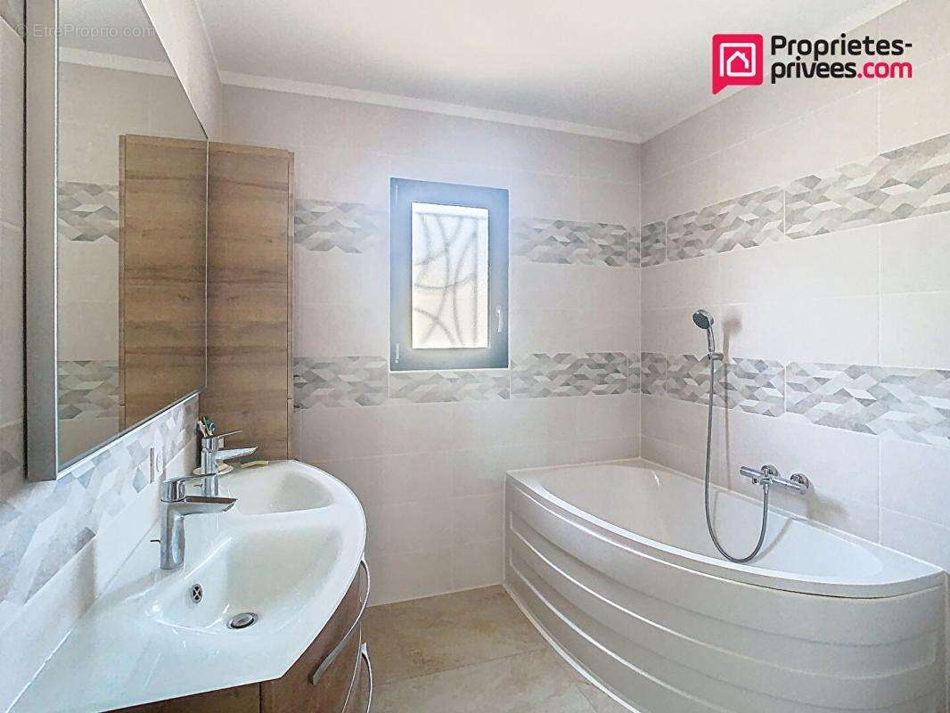 Maison Brissac 5 pièce(s) 150 m2 - photo 6