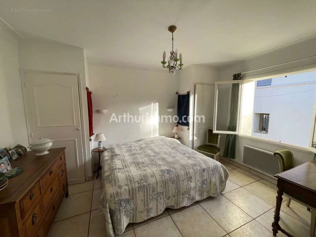 Maison à PLAN-DE-LA-TOUR