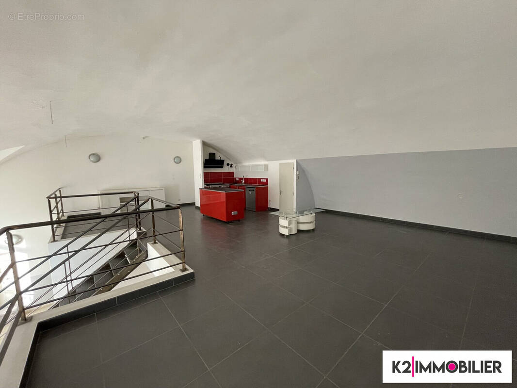 Appartement à MONTBOUCHER-SUR-JABRON