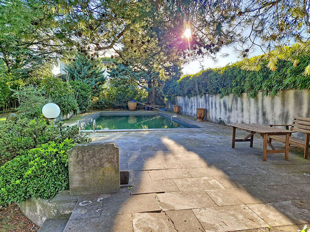 Maison à VILLENEUVE-LES-AVIGNON