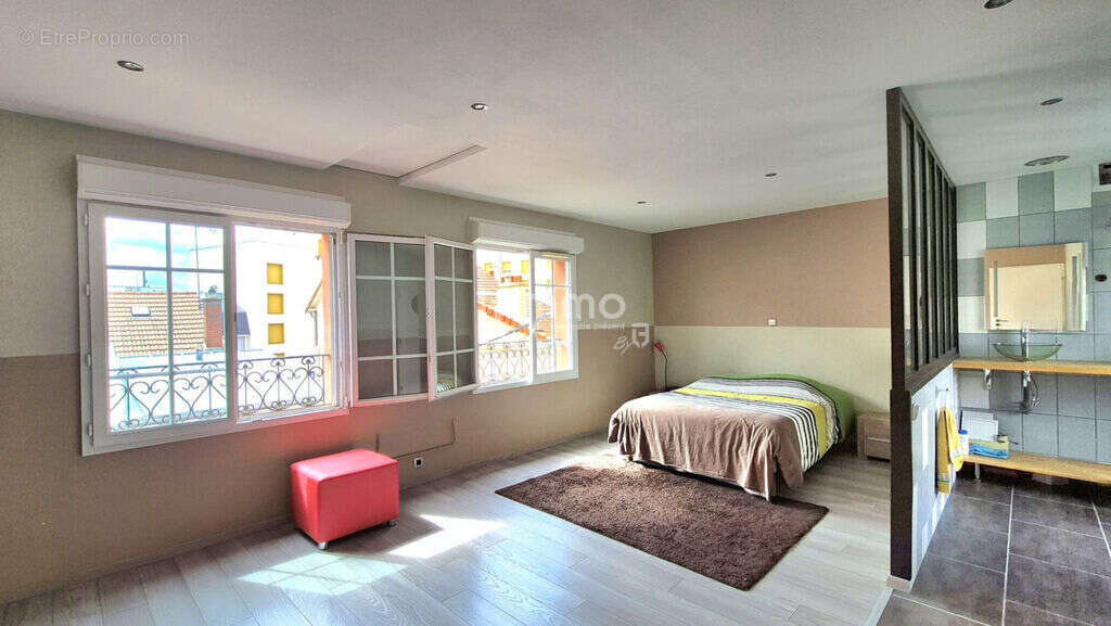 Maison à COLOMBES