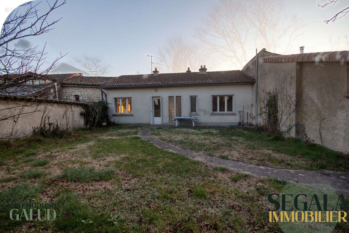 Maison de plain pied avec garage - photo 13
