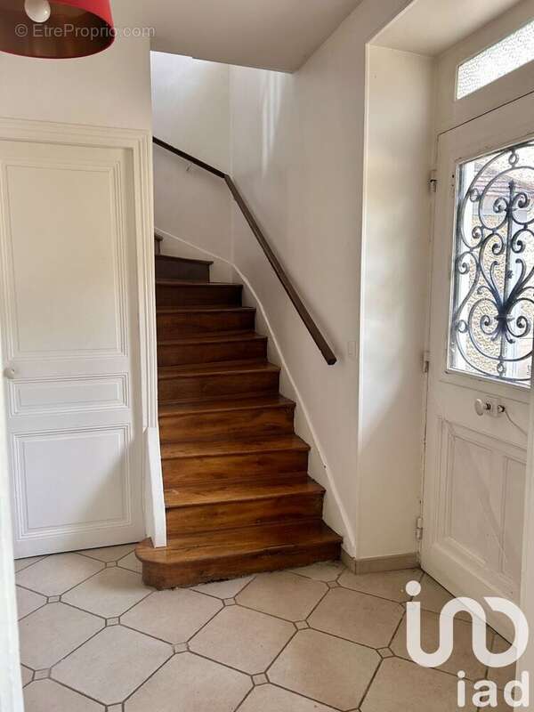 Photo 4 - Maison à URY