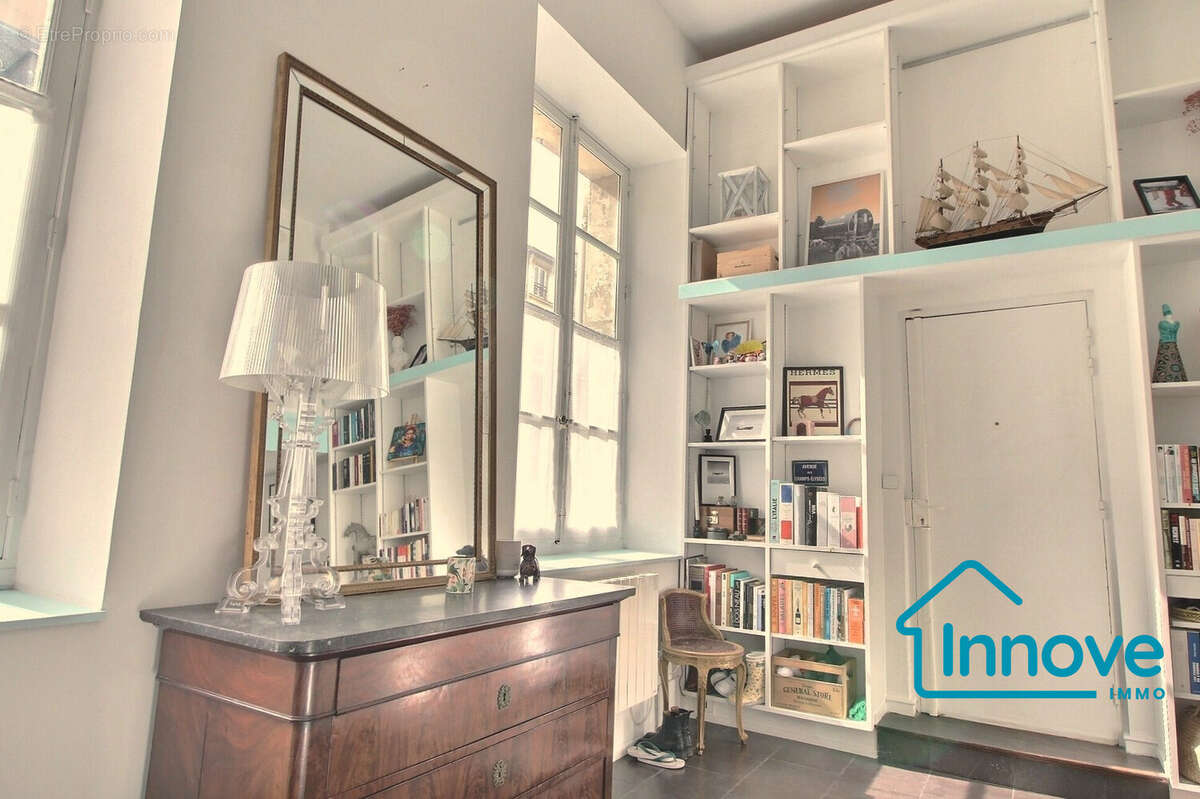 Appartement à VERSAILLES