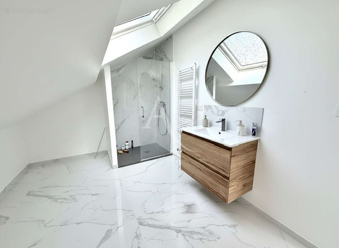 Maison Villeneuve Saint Denis 6 pièces 179 m2 - photo 18